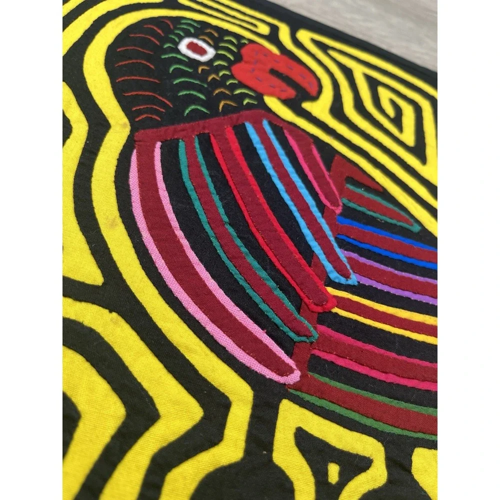 Vintage Mola Kuna Rainbow Bird Tropical Panama Star Folk Art Wall-Art Placemat